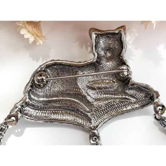 Silver Toned Tasseled Cat | Kitty | Kitten  Marcasite Vintage Brooch Pin - Picture 7 of 10